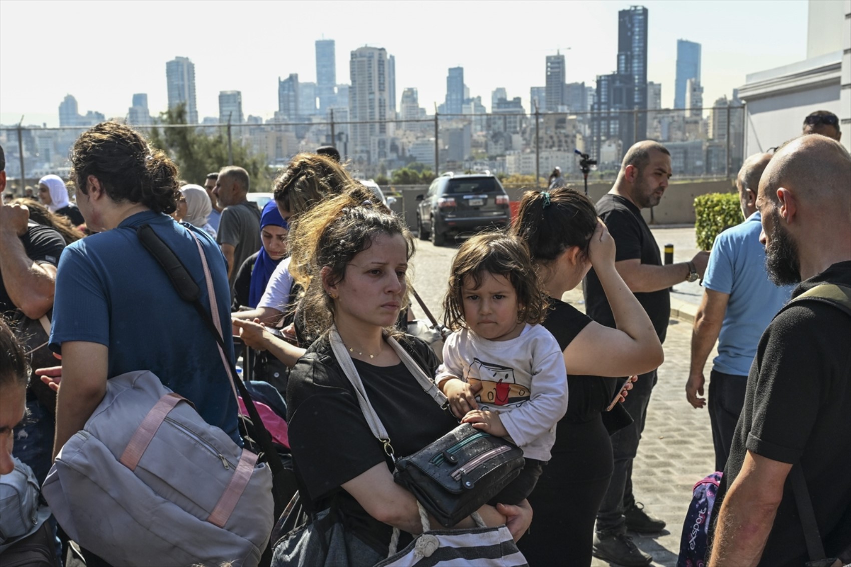 Türkiye, Lübnan'da bulunan vatandaşlarını tahliye ediyor