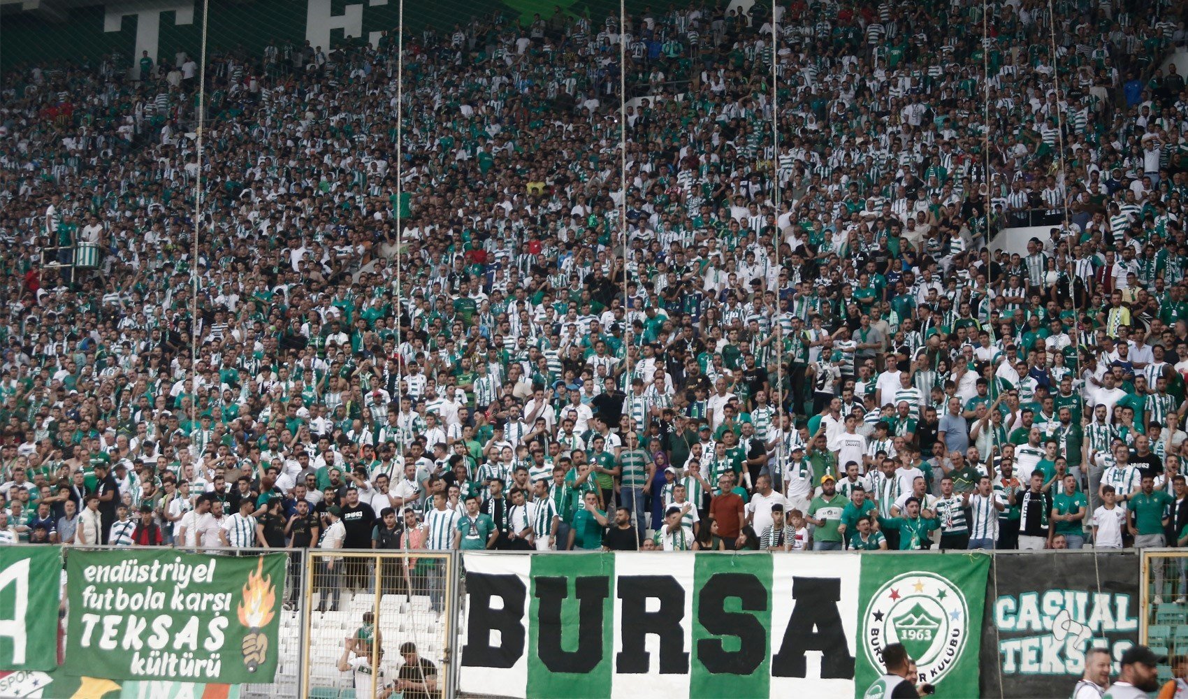 Bursaspor'dan karaborsaya önlem