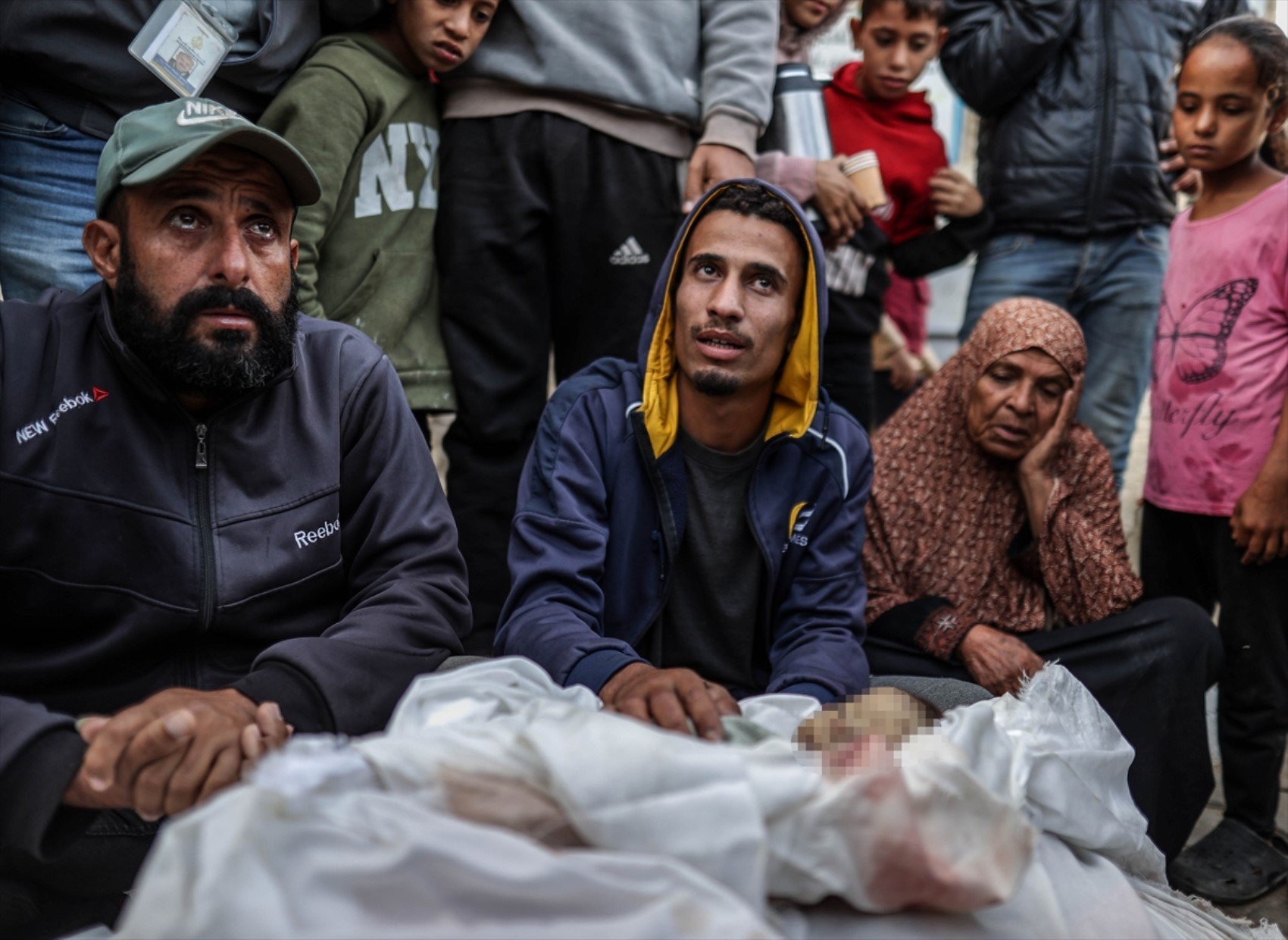 İsrail'in Gazze'ye saldırıları devam ediyor! Hayatını kaybedenlerin sayısı 43 bin 259'a yükseldi