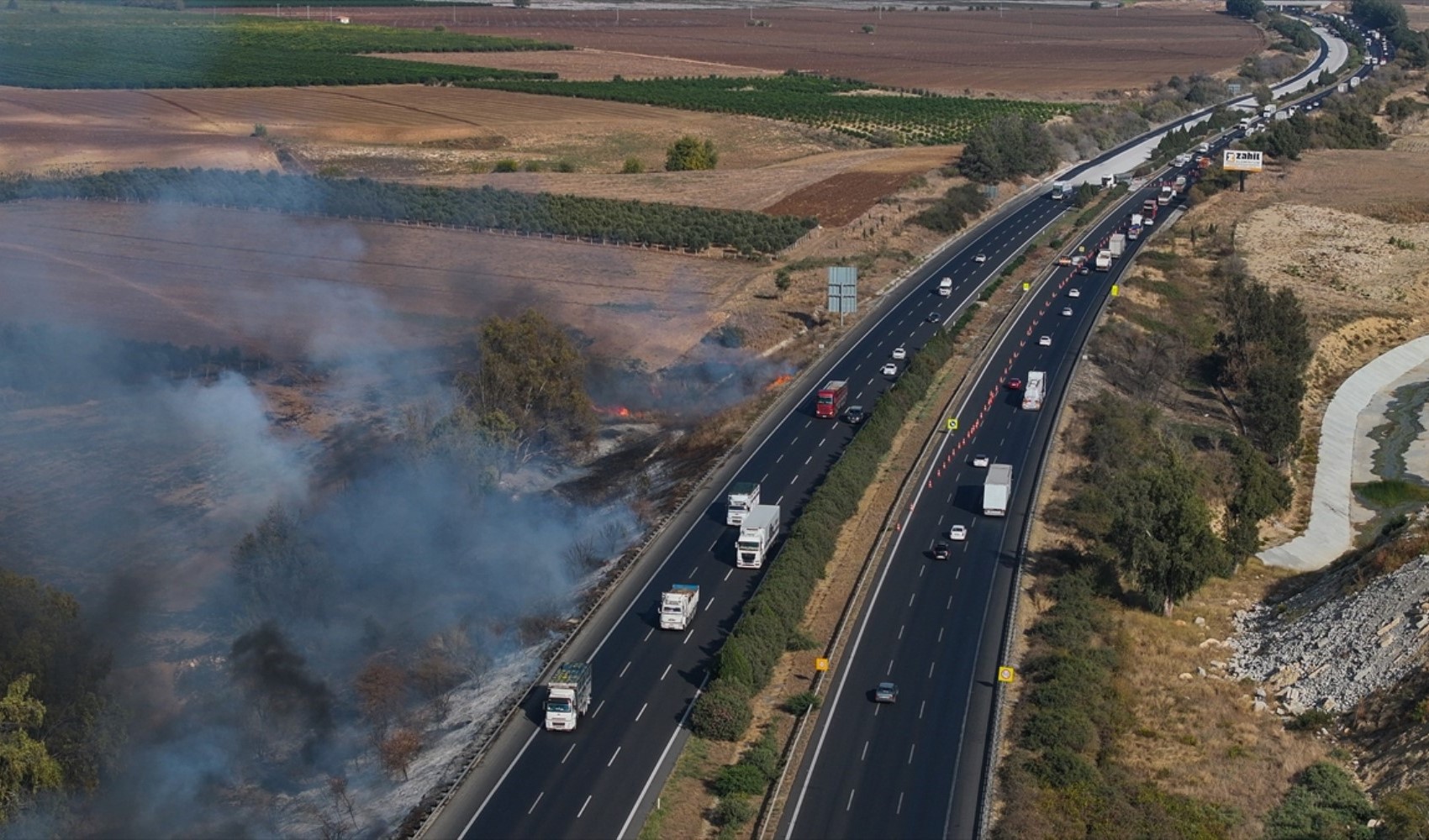 Adana'da yangın paniği! Ekiplerin müdahalesiyle söndürüldü