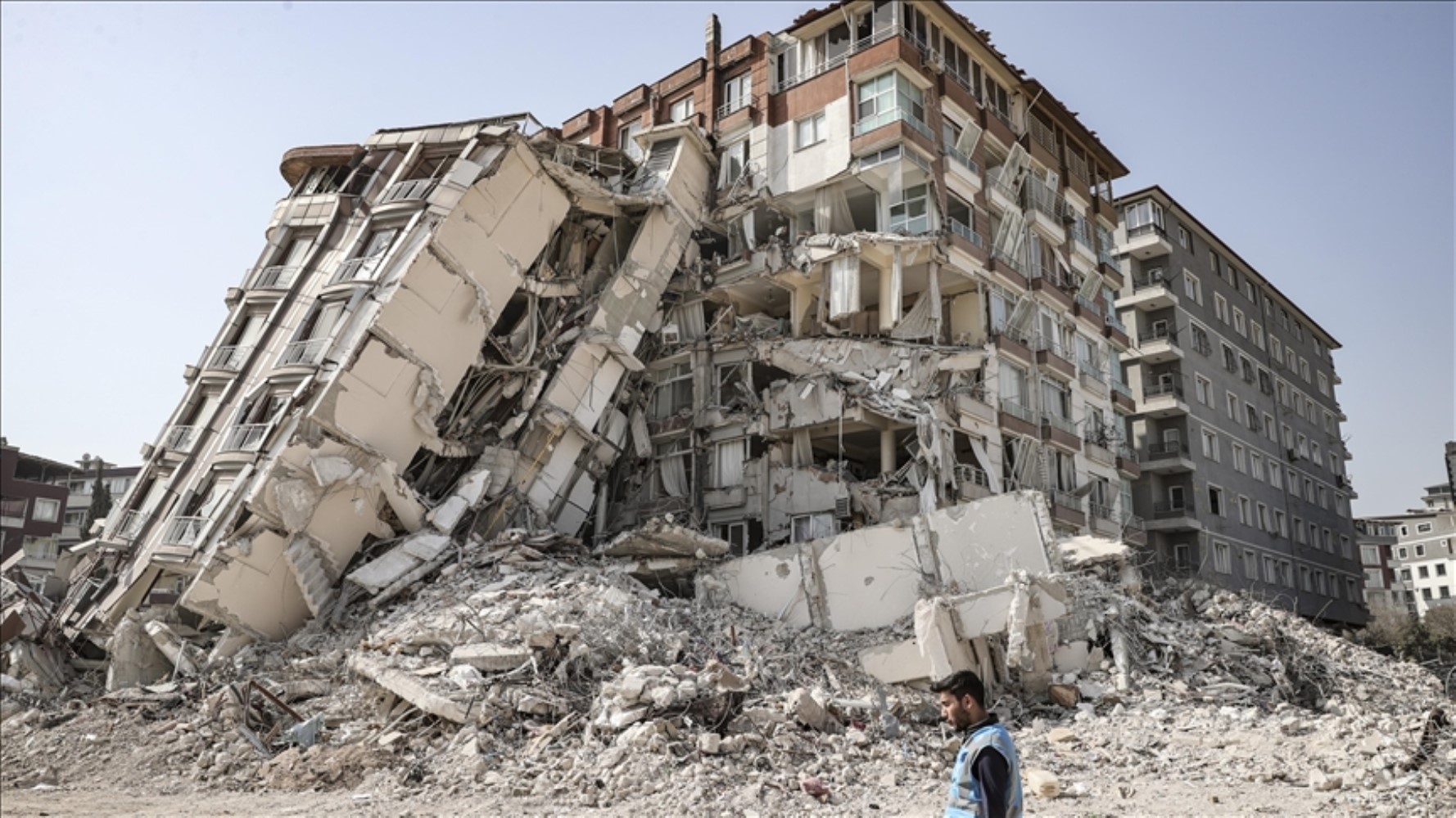 Allarme terremoto da un esperto: indica 6 province e avverte: 'Siate pronti'