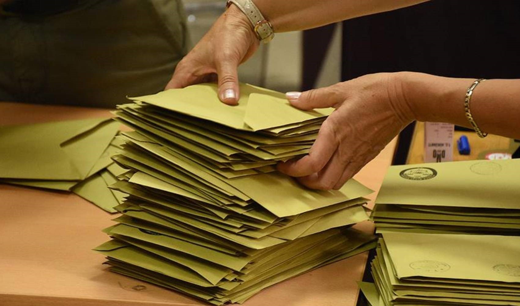 14 'erken seçim' anketinin ortalaması ortaya çıktı: İşte birinci parti!