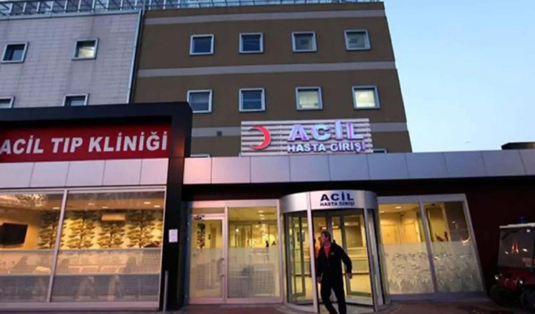 İzmir'de bir evde çıkan yangında engelli kişi öldü, annesi yaralandı