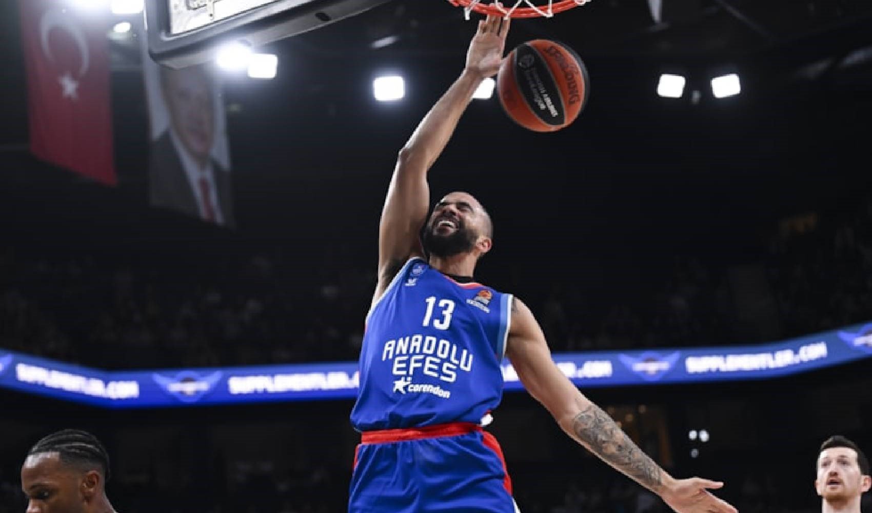 Real Madrid, Anadolu Efes'i konuk edecek