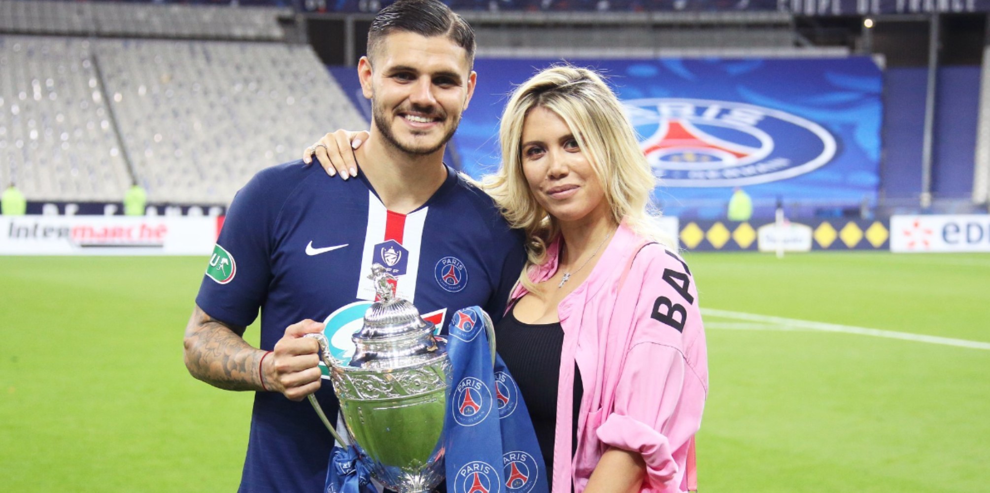 Icardi Wanda Nara'yı yatakta bastı! 'Sevgilinden hamile olduğunu biliyorum'