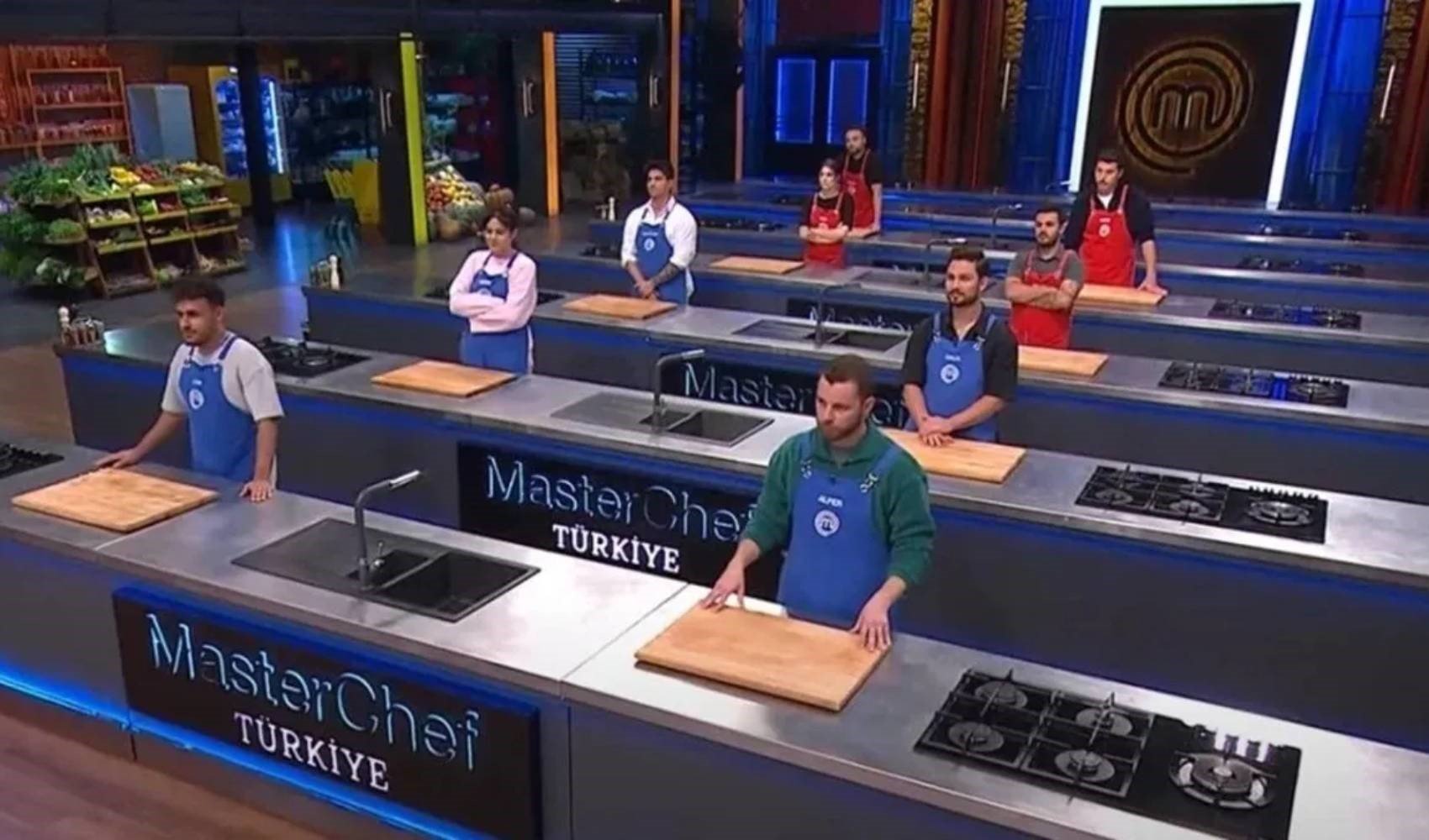 MasterChef eleme adayı kim oldu? TV8 ile 14 Kasım Masterchef'te dokunulmazlığı hangi takım kazandı?