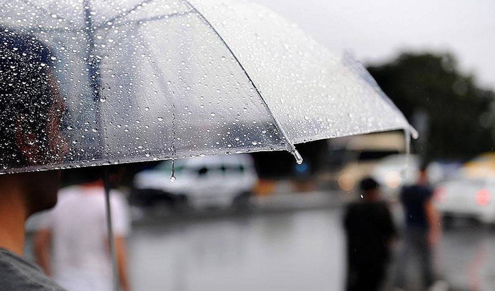 Meteoroloji'den 3 kente sarı kodlu uyarı: Gök gürültülü sağanak geliyor! İşte il il 17 Kasım Pazar hava durumu...