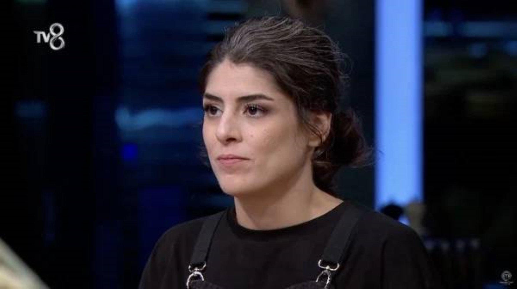 MasterChef kim elendi? 17 Kasım Pazar MasterChef son bölümde kim veda etti, Ezgi mi Alper mi elendi?