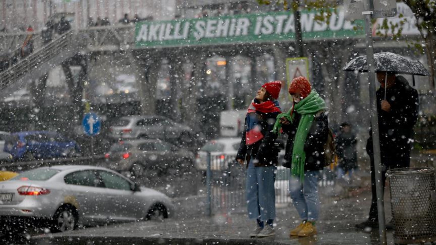 Avvertimento del Prof. Dr. Orhan Şen: arrivano forte vento di libeccio e nevicate su Istanbul