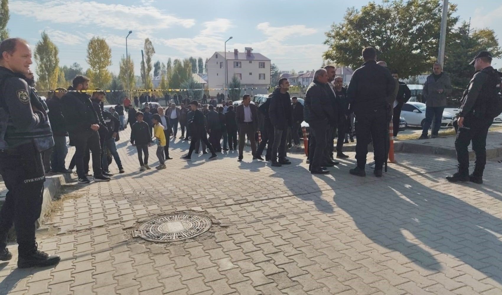 Hastanede kanlı infaz! Sağlık kontrolü için getirildiği hastanede öldürüldü