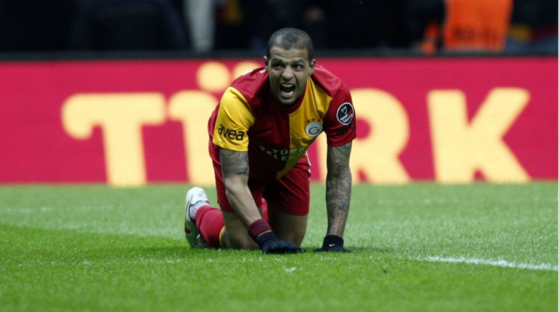 Montella'ya tepkiler çığ gibi: Galatasaray efsanesi Felipe Melo'dan Fatih Terim çağrısı