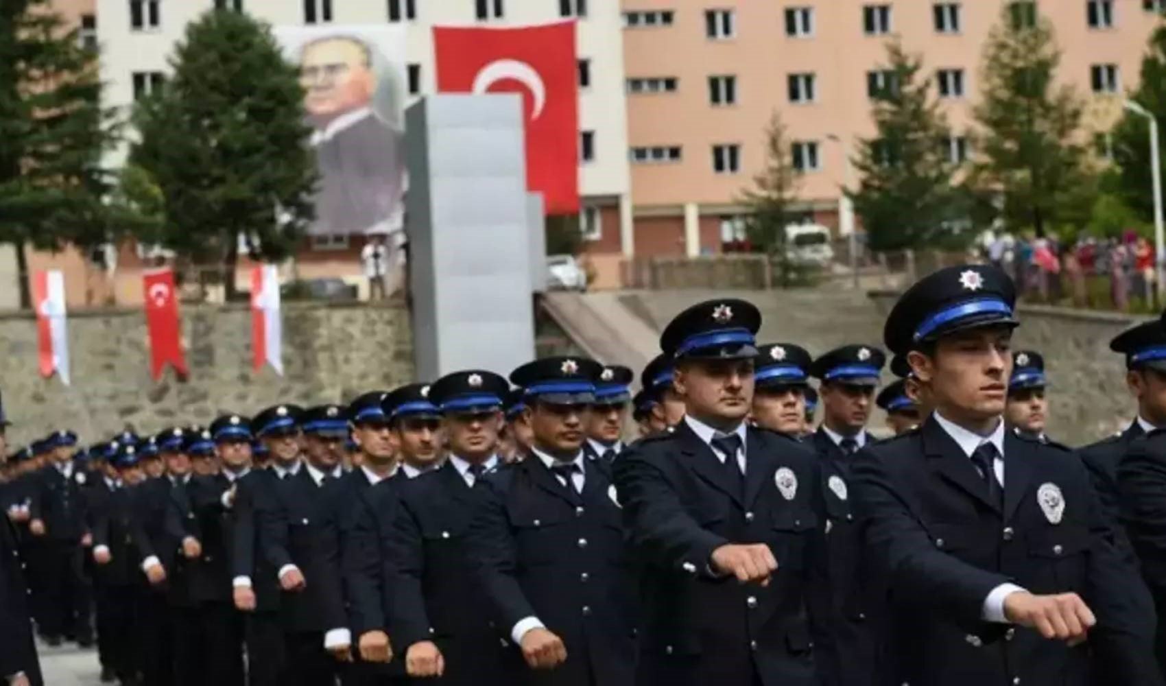 32. Dönem POMEM başvuru 2025: Polis alımı ön başvurusu nasıl, nereden yapılır? Polis Akademisi aday işlemleri!