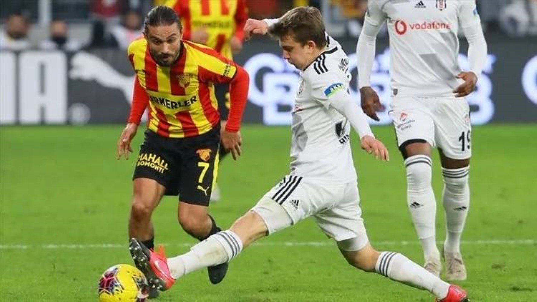 Beşiktaş-Göztepe maçı ne zaman? Saat kaçta, hangi kanalda? Maçın hakemi belli oldu mu?