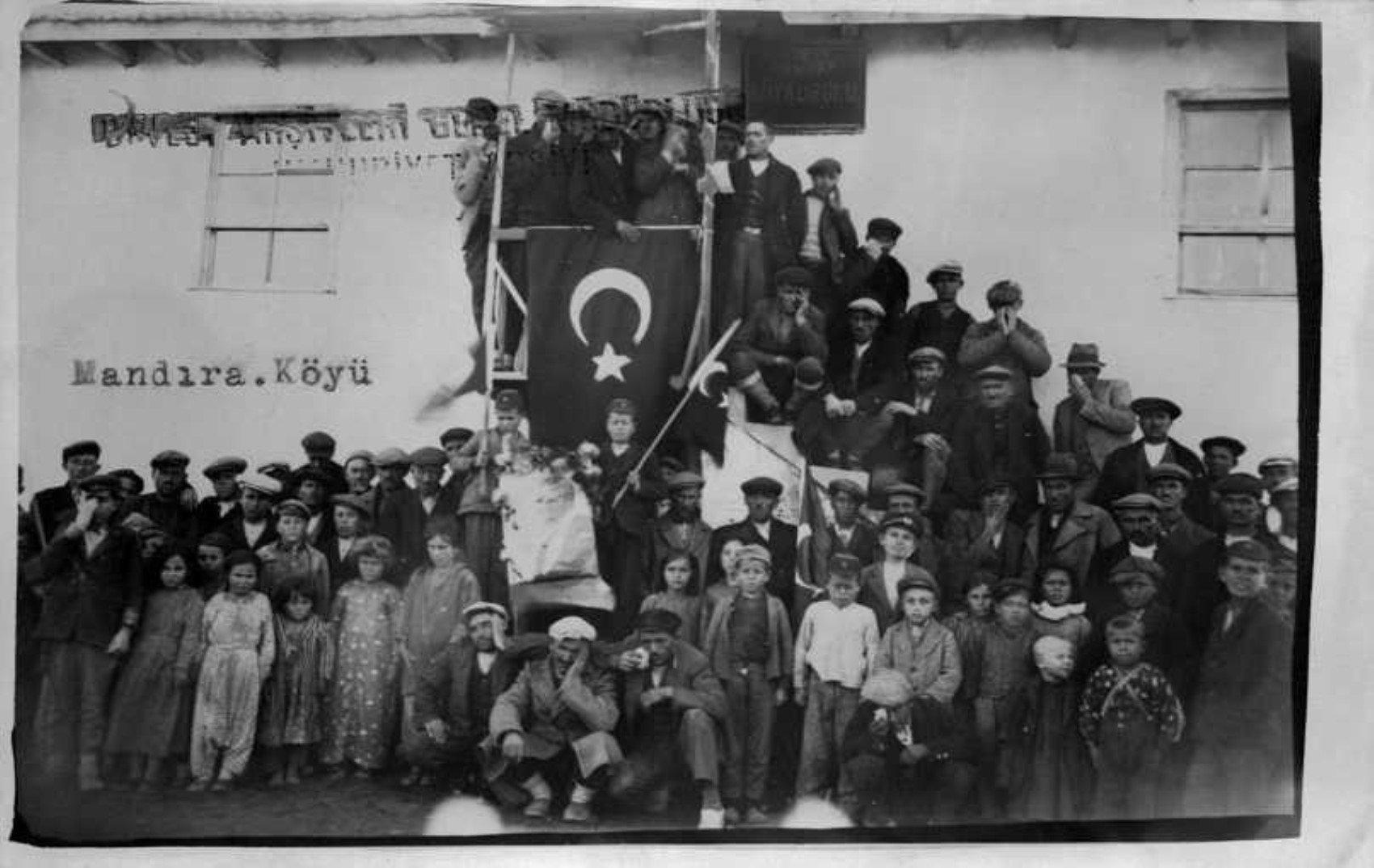 Atatürk için 21 Kasım 1938'de yapılan resmi cenaze töreninin fotoğrafları: İlk kez ortaya çıktı