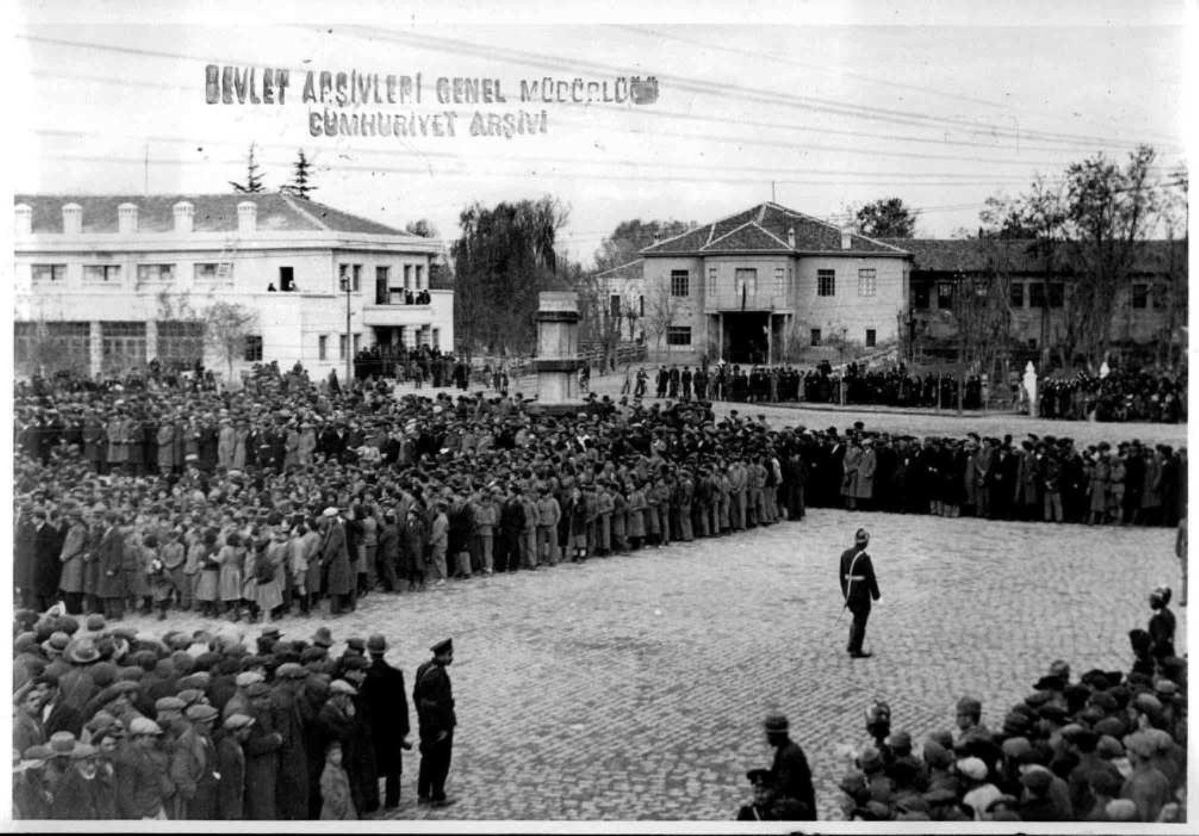 Atatürk için 21 Kasım 1938'de yapılan resmi cenaze töreninin fotoğrafları: İlk kez ortaya çıktı