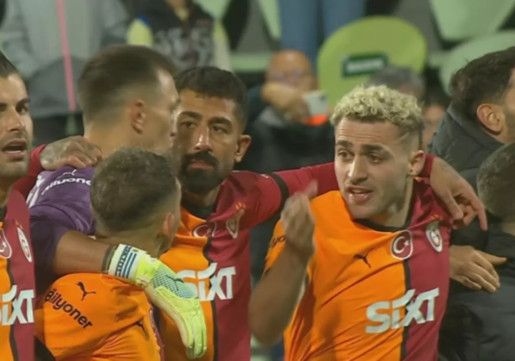 Muslera ile Kerem Demirbay arasında zorlu maç sonrası tartışma: Görüntüler ortaya çıktı