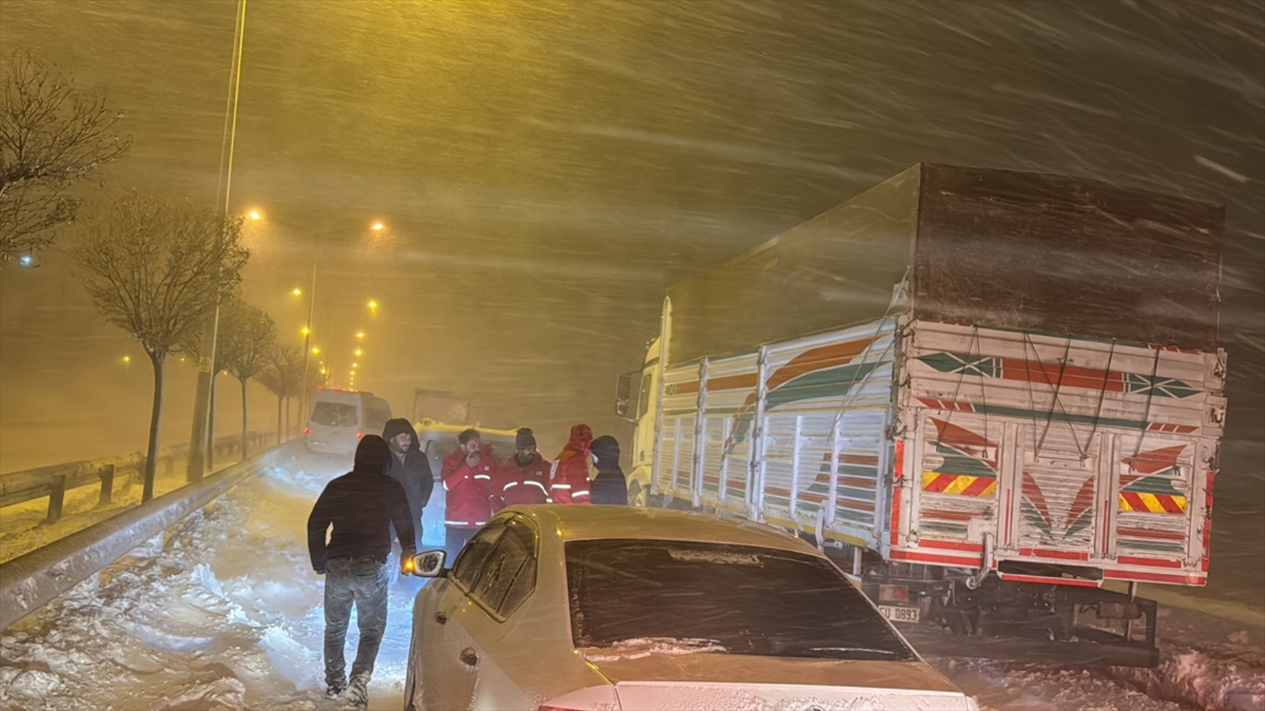 Karayolları Genel Müdürlüğü'nden kritik yol durumu uyarısı: Yola çıkmadan kontrol edin