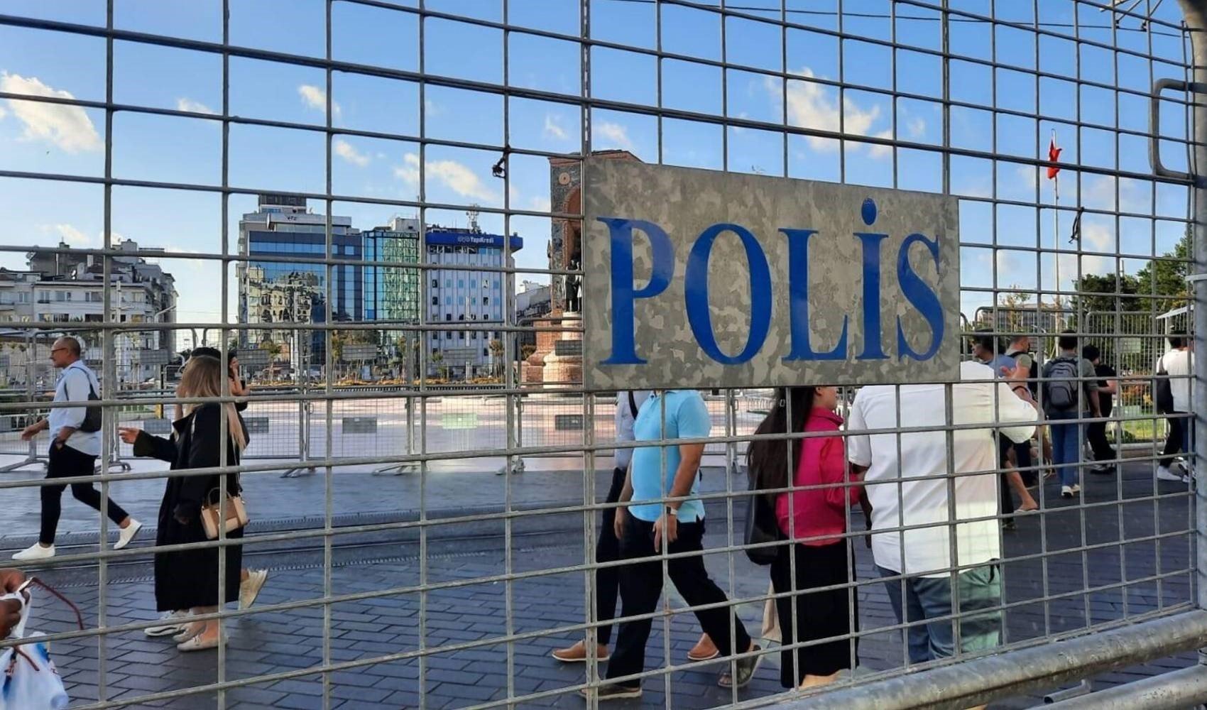 'Kadına Yönelik Şiddetle Mücadele Günü’nde İstanbul’da etkinlik yasakları