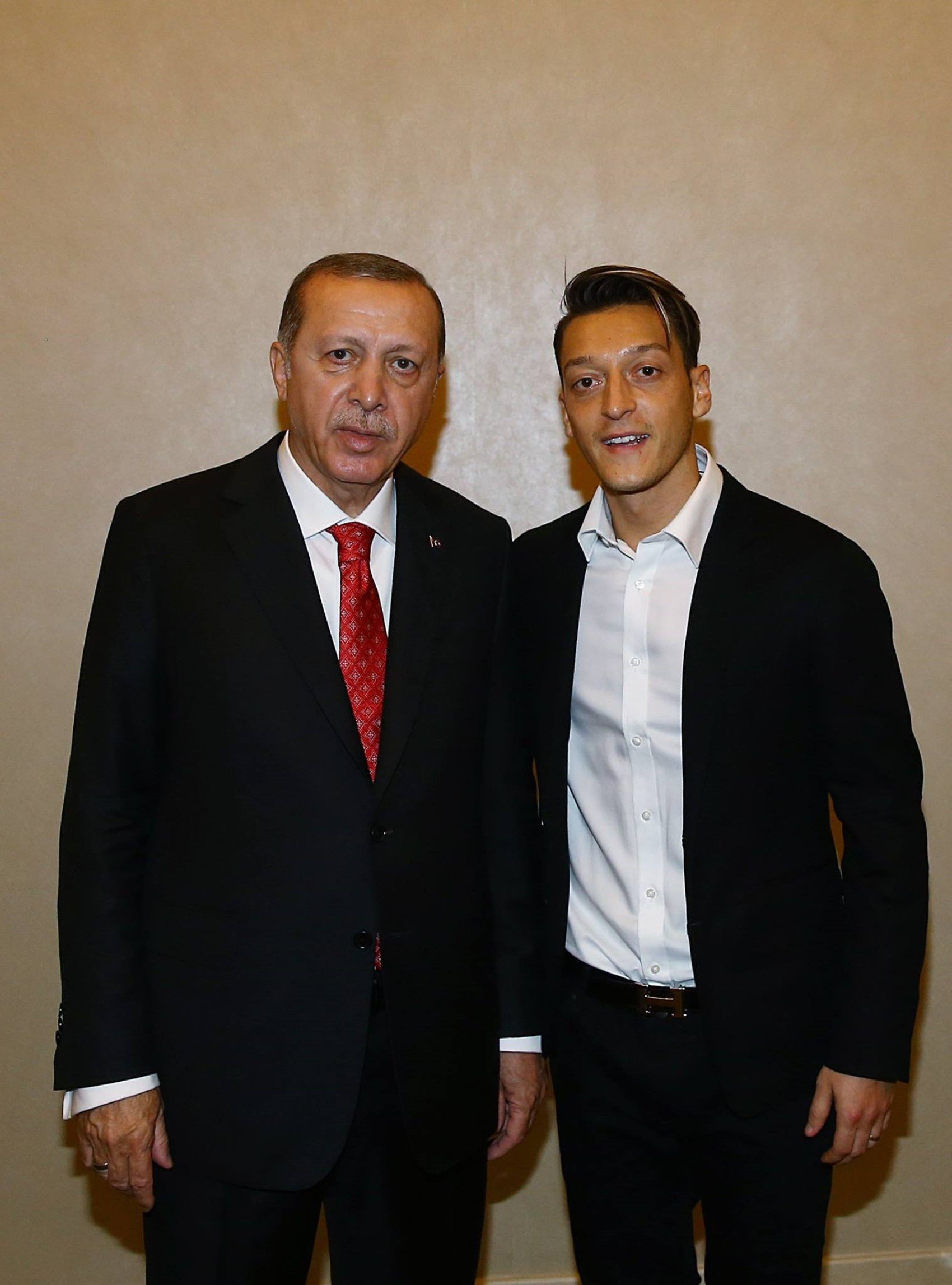 Spor gündemine oturan iddia: Erdoğan TFF Başkanlığı için o ismi düşünüyor!