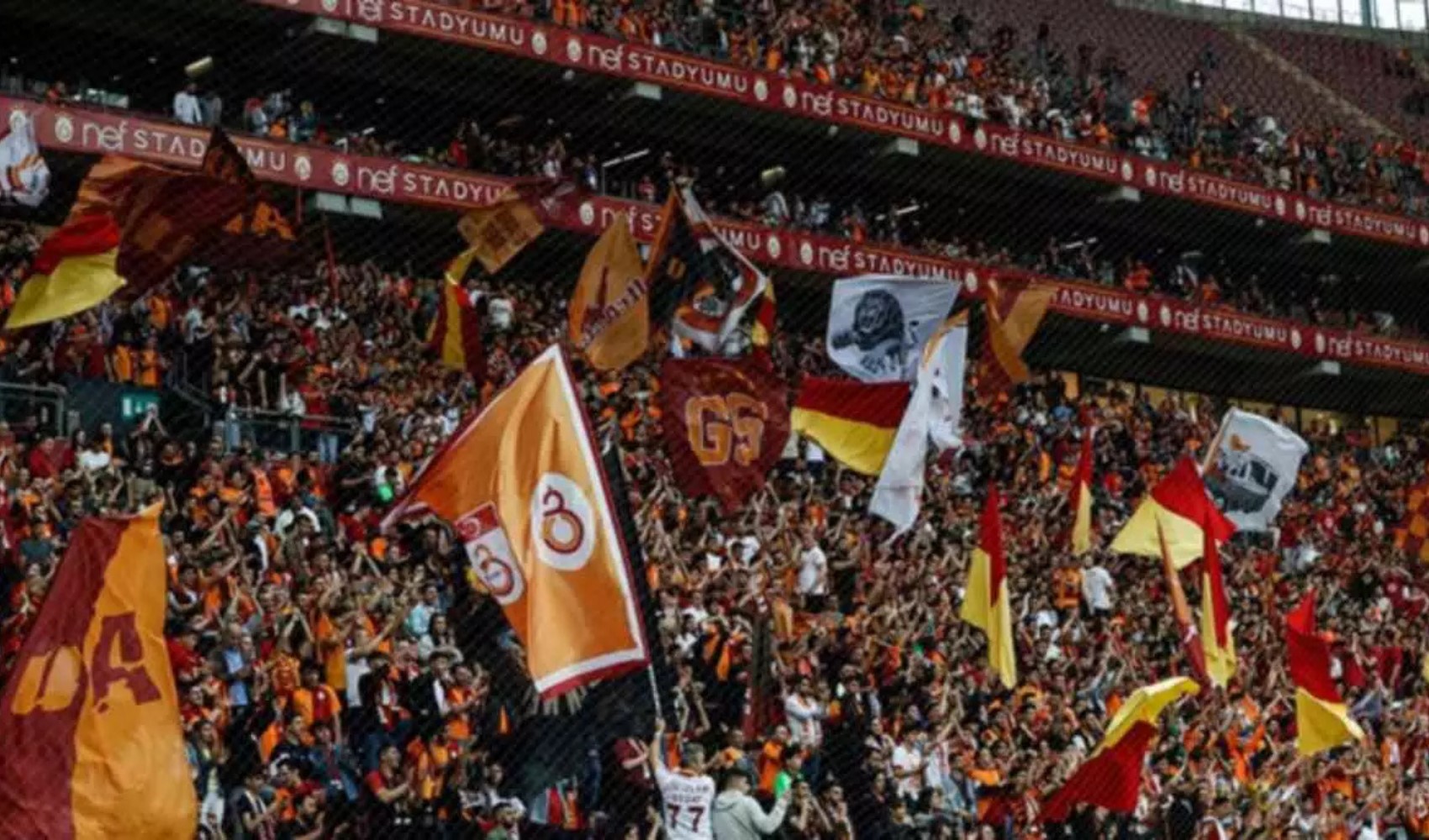 Galatasaray taraftarı AZ Alkmaar maçına alınmayacak mı? AZ Alkmaar Galatasaray taraftarını mı uyardı?