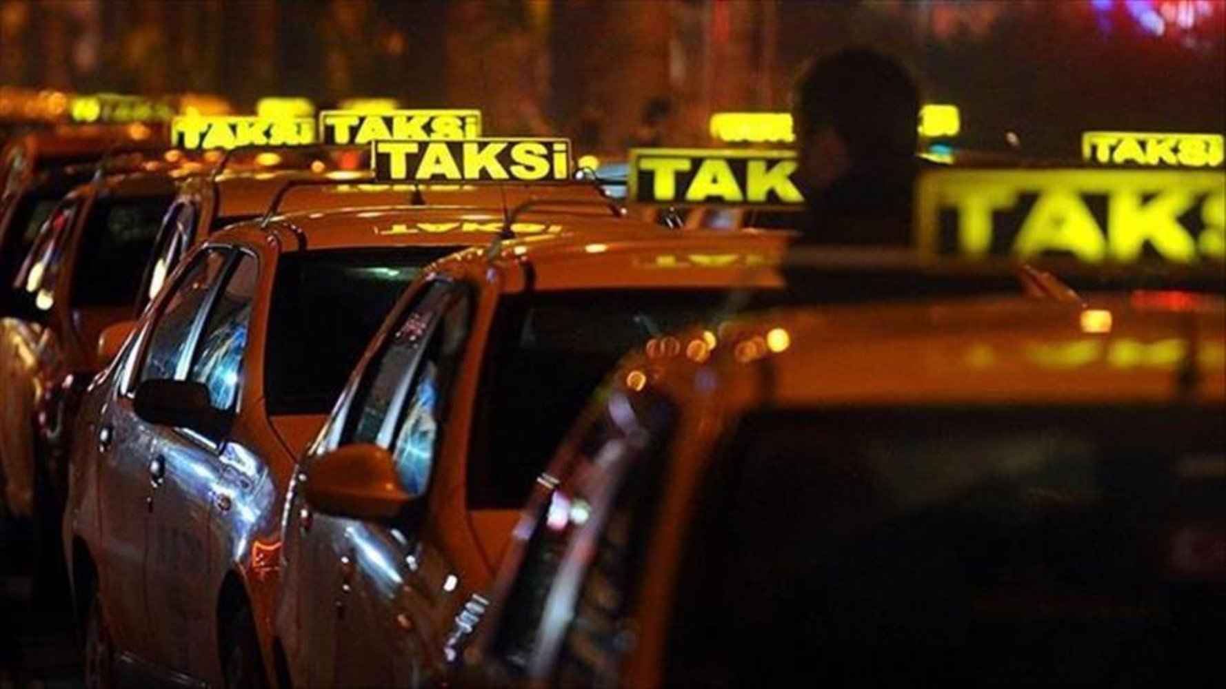 İstanbul’a yeni tasarımlı taksiler geliyor: Renk seçimi anketle belirlenecek