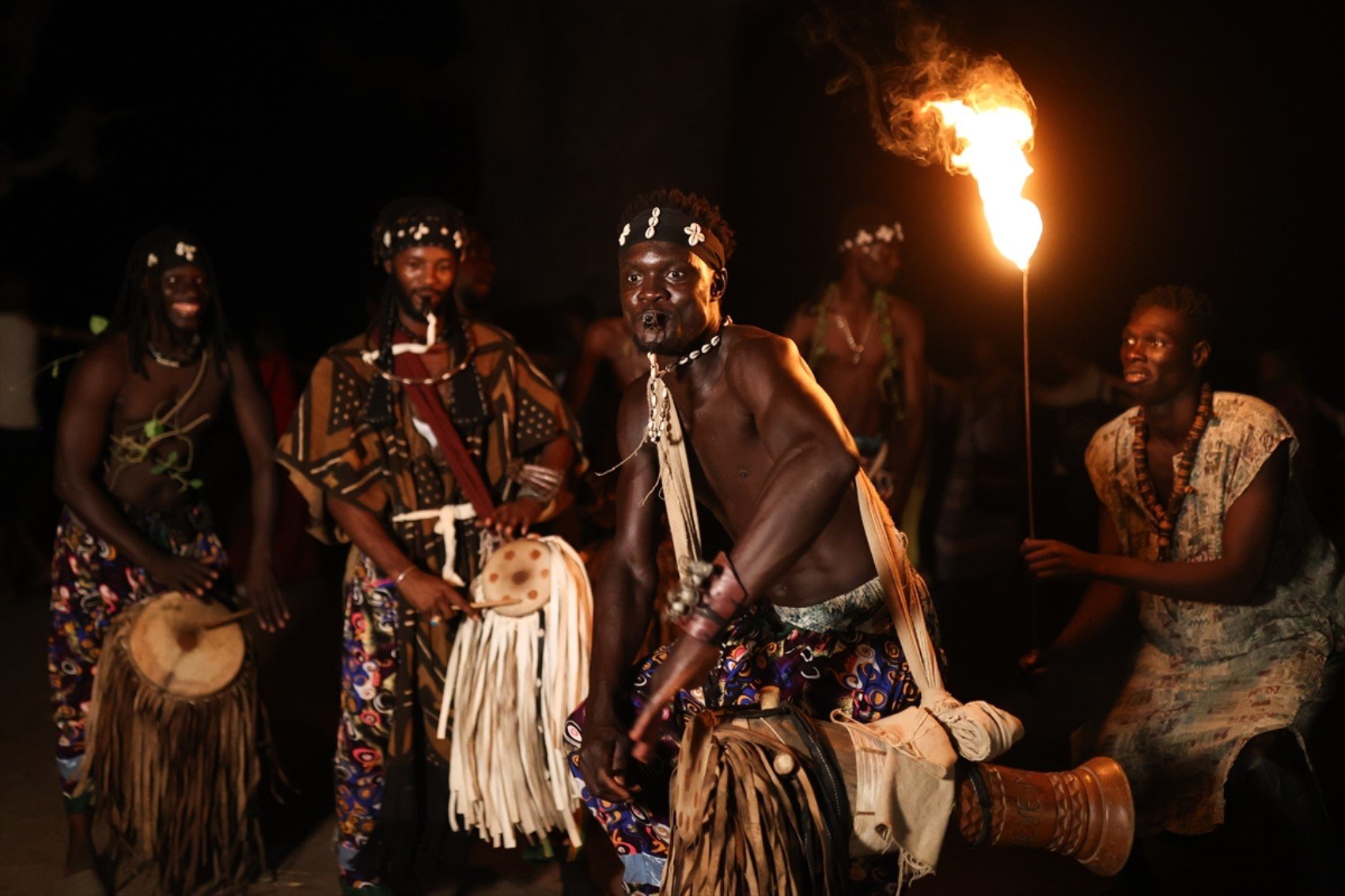 Senegal'de bu yıl beşincisi düzenlenecek Dakar Karnavalı'nın tanıtım gecesi gösterilerle gerçekleştirildi