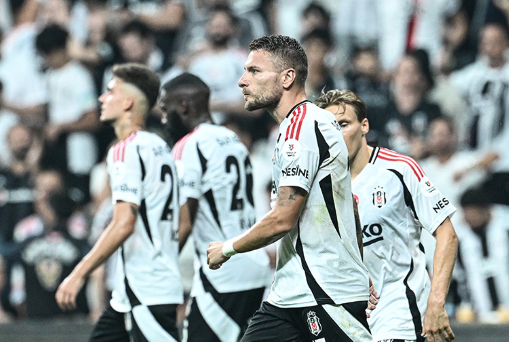 Beşiktaş - Maccabi Tel Aviv muhtemel 11'ler belli oldu mu? Muçi kadroda olacak mı? Beşiktaş - Maccabi Tel Aviv maçı hangi kanalda, saat kaçta?