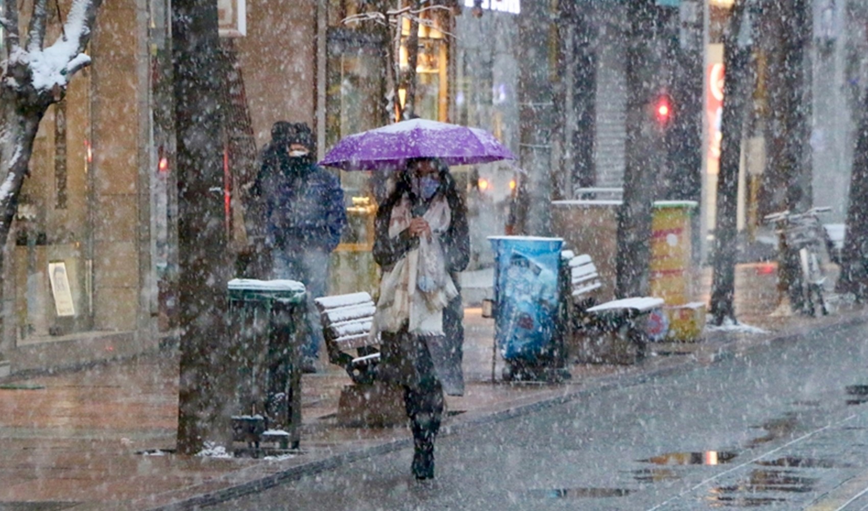 Bu kentlerde yaşayanlar dikkat: Meteoroloji'den kar yağışı ve sağanak uyarısı! İşte il il 28 Kasım Perşembe hava durumu...