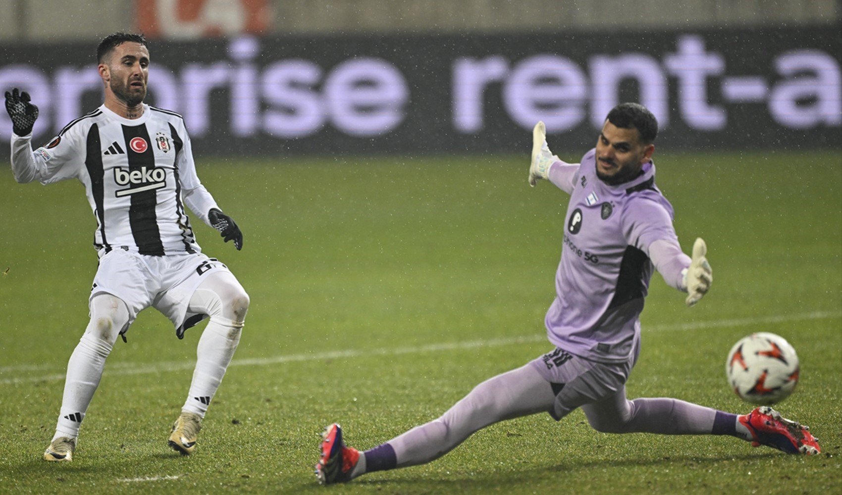 Beşiktaş seyircisiz maçta İsrail temsilcisine mağlup oldu: Kalesinde 3 gol gördü