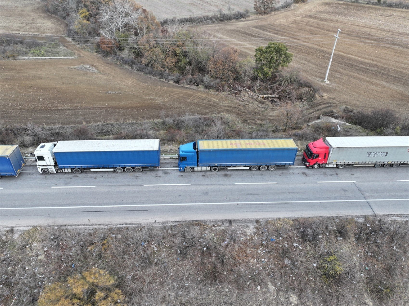 Hamzabeyli Sınır Kapısı'nda 25 kilometrelik TIR kuyruğu