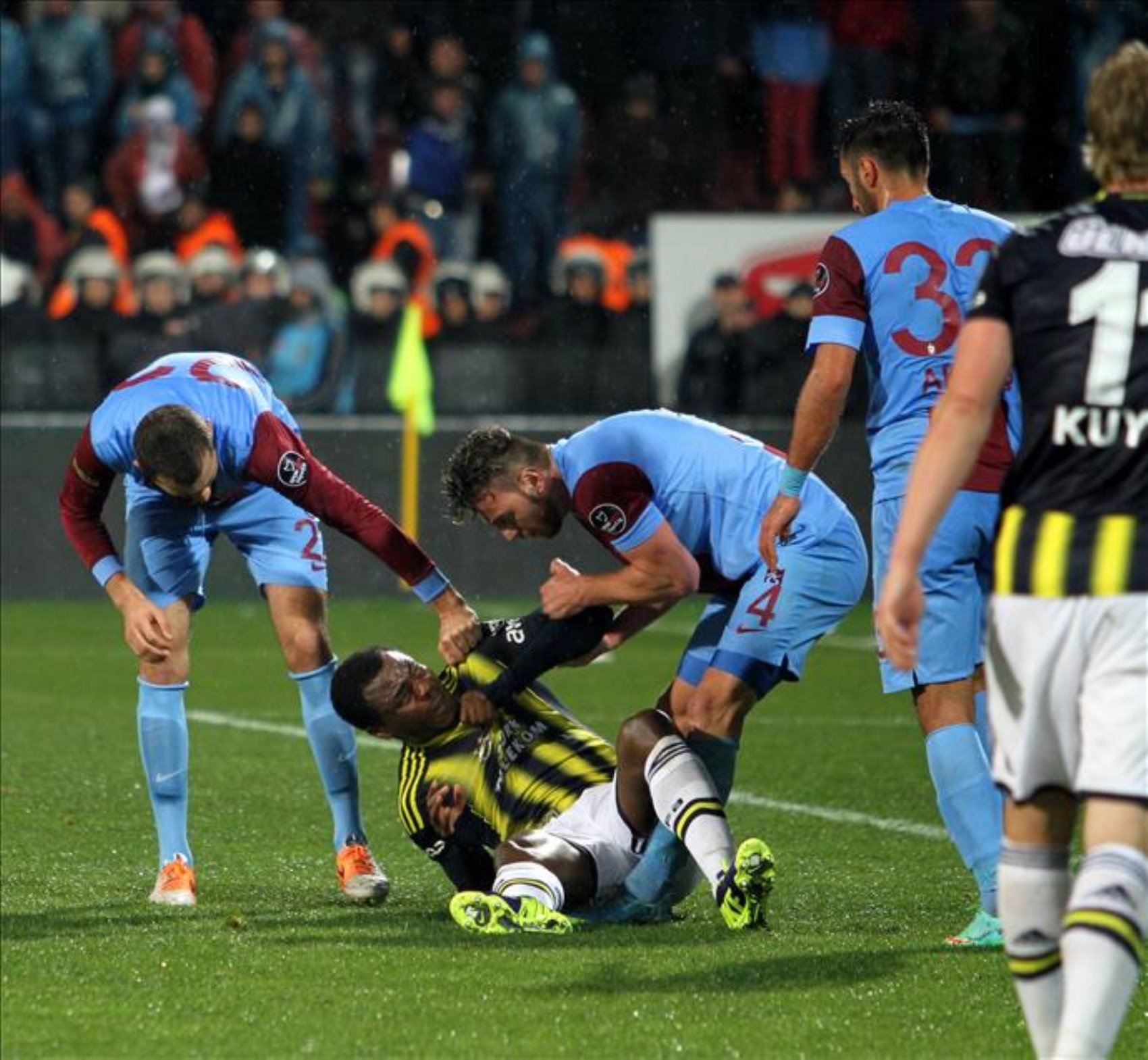 Fenerbahçe-Trabzonspor maçının muhtemel 11'leri belli oldu