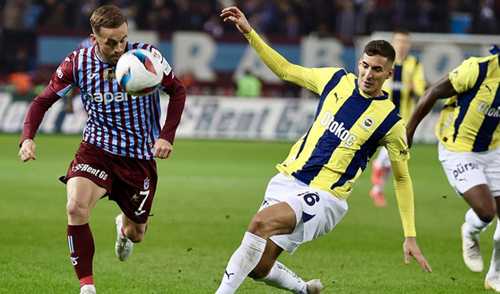 Trabzon'da nefes kesen maç: Fenerbahçe'den muhteşem geri dönüş!