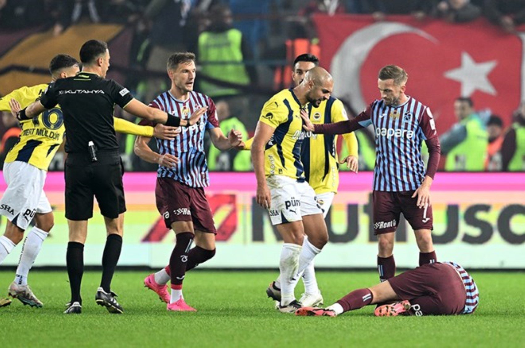 Eski hakemler Trabzonspor - Fenerbahçe maçının tartışmalı pozisyonlarını değerlendirdi