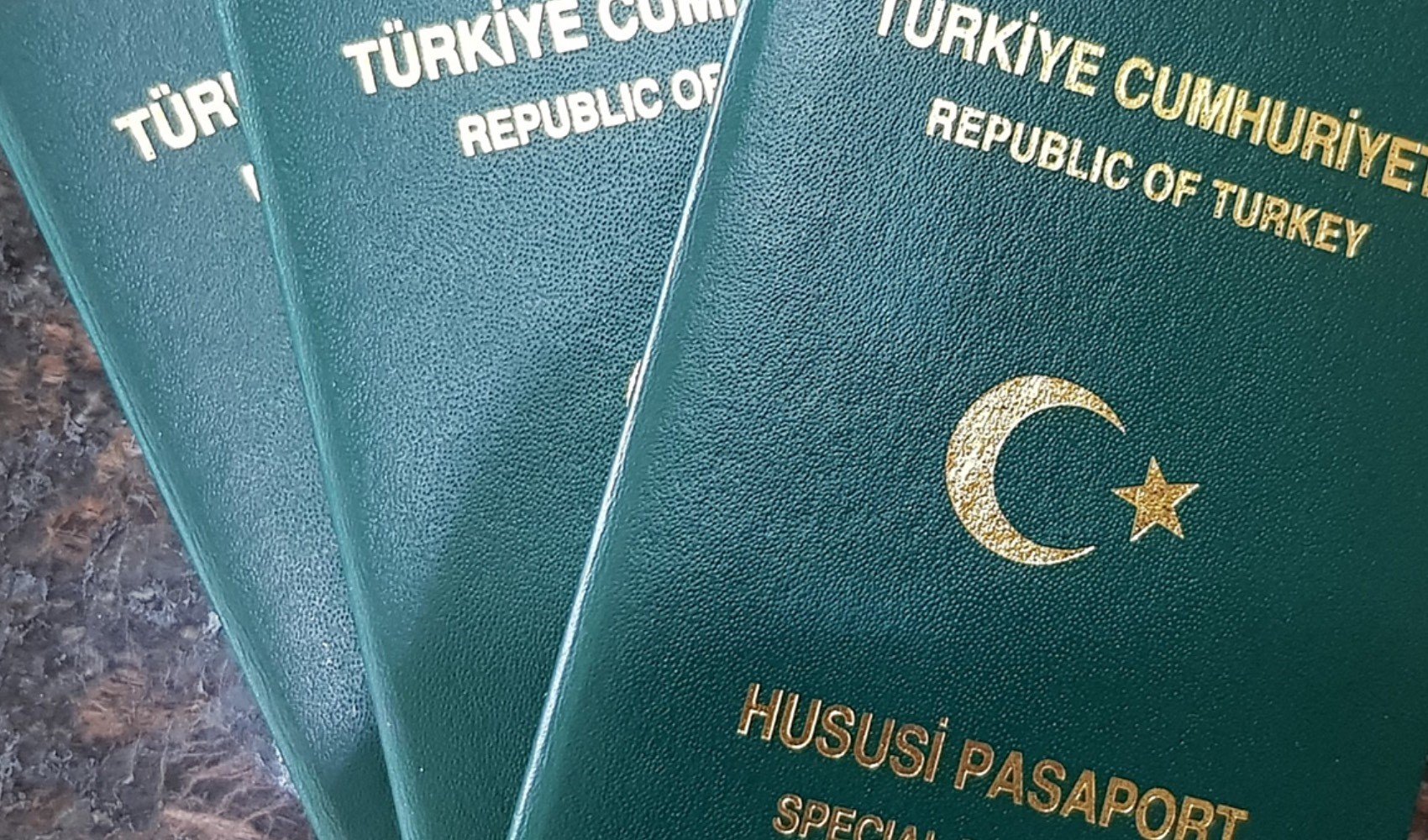 Yeşil Pasaport Nedir? Kimler Yeşil Pasaport Alabilir?