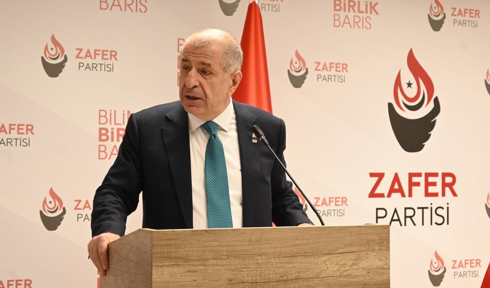 Ümit Özdağ'dan çok sert 'Bahçeli' açıklaması: 'Öcalan'ı İmralı'dan çıkarmak için mücadele etmektedir'