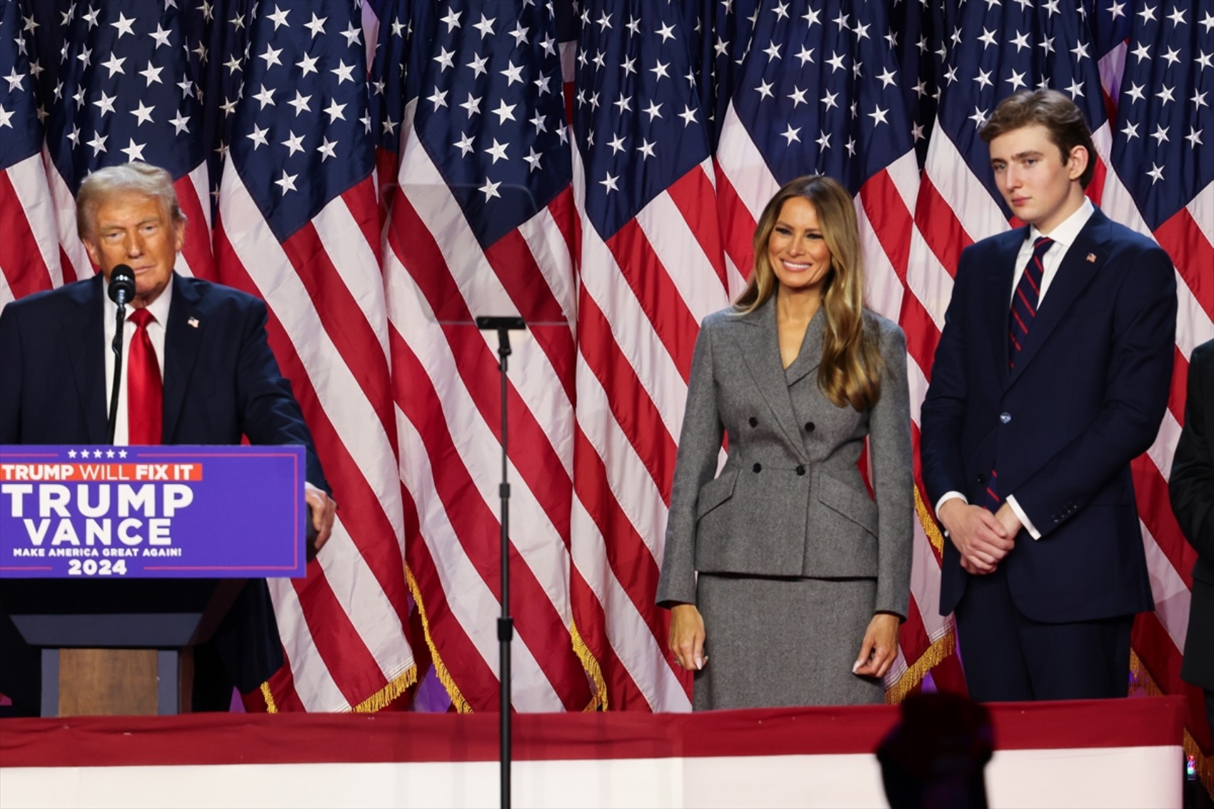 Cosa farà nel nuovo mandato? Ecco le 7 promesse elettorali del neoeletto presidente USA Trump
