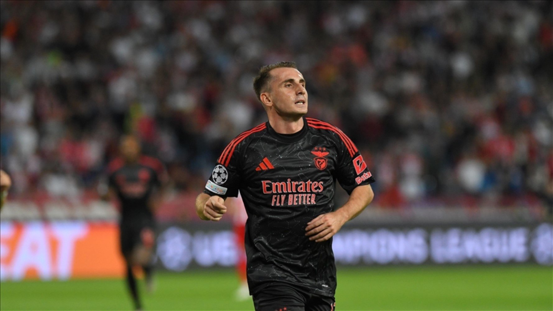 Benfica'nın gol makinesi Kerem Aktürkoğlu ligi sallamaya devam ediyor!