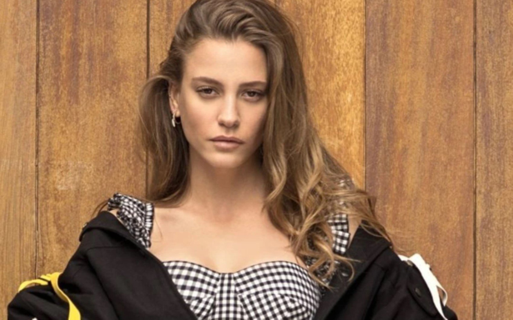 Serenay Sarıkaya, 4 farklı partneriyle Pantene Altın Kelebek’te yılın çifti ödülüne aday