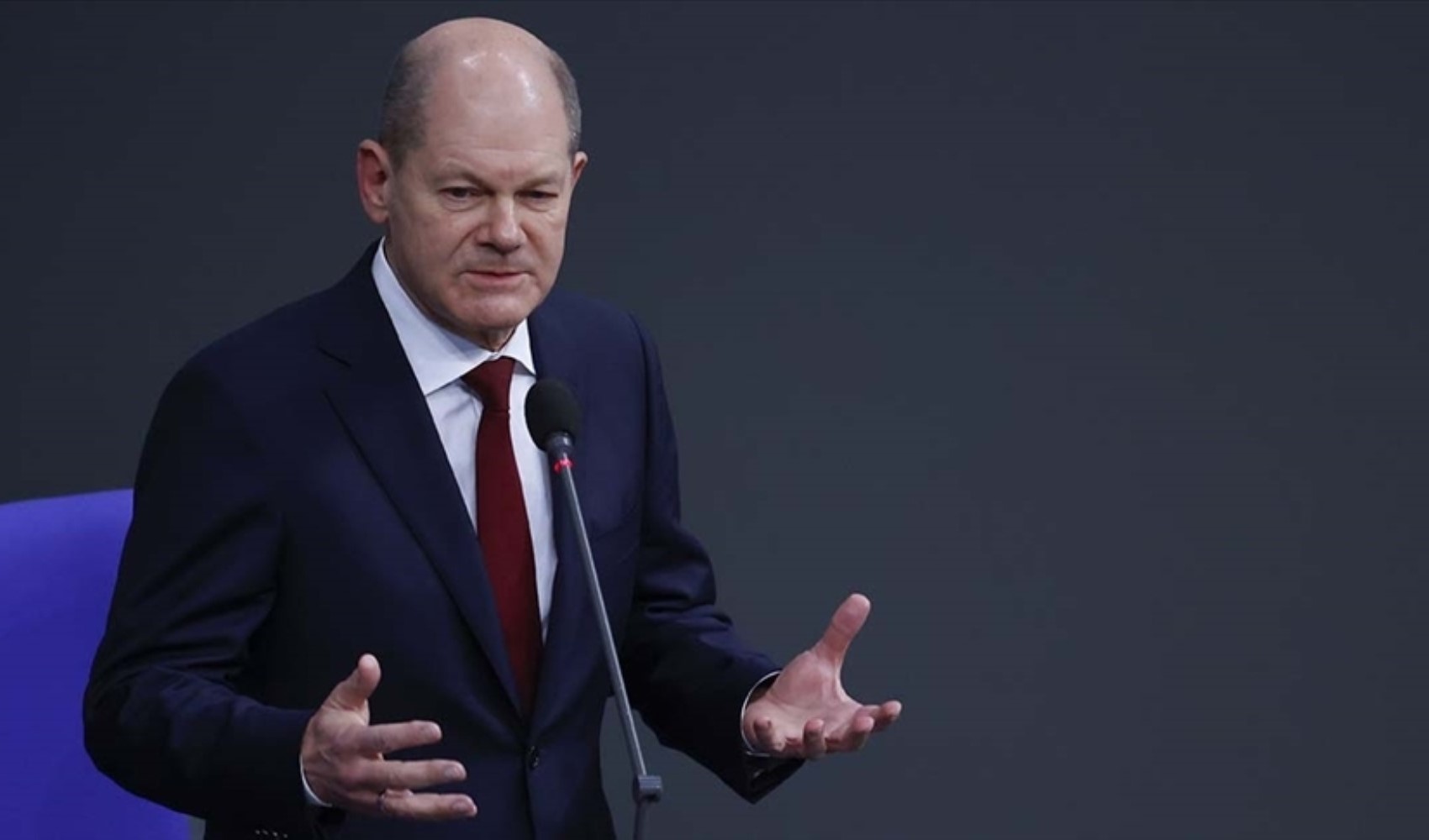 Almanya Başbakanı Scholz: Olabildiğince sakin şekilde tartışmalıyız