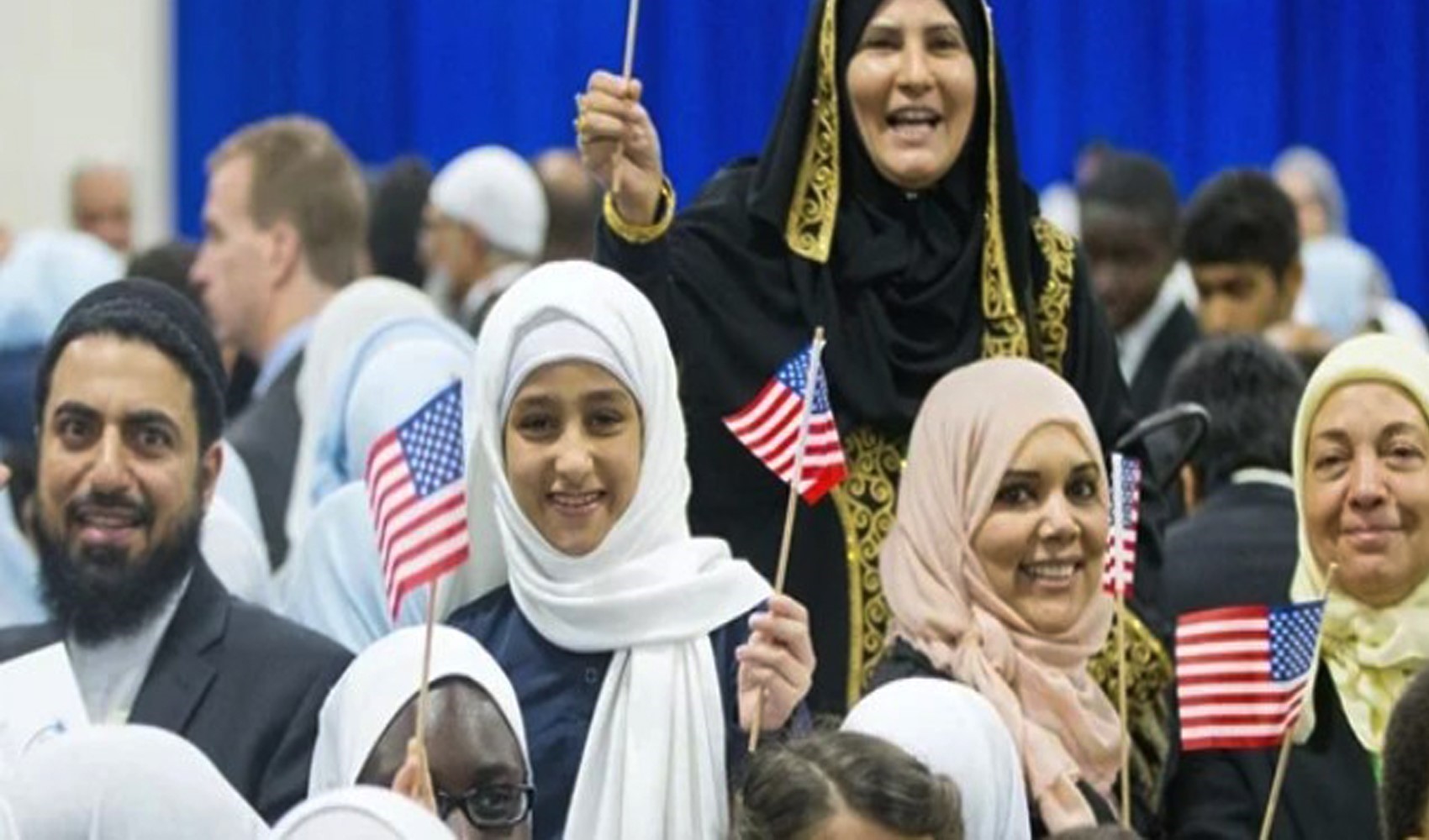 Amerikalı Müslümanların yarısından fazlasının kime oy verdiği belli oldu: Anket sonuçları açıklandı