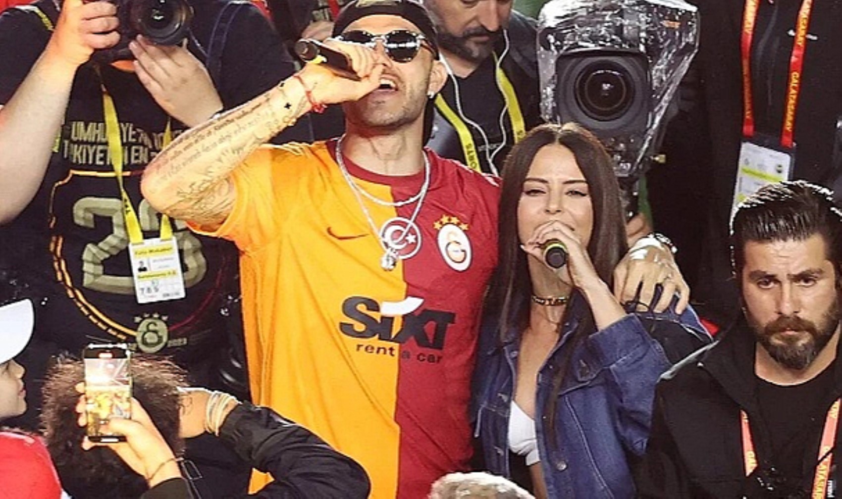 Wanda Nara ile ayrılan Icardi'den sürpriz Simge Sağın hamlesi