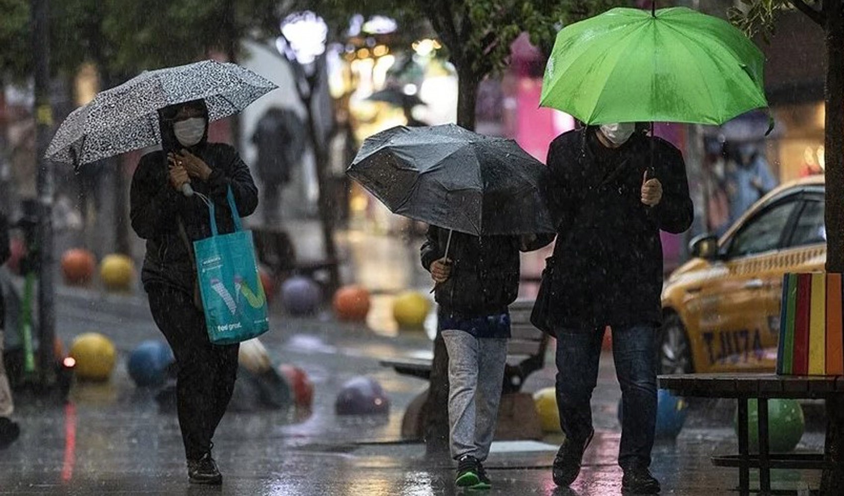 Hafta sonu plan yapanlar dikkat! Meteoroloji açıkladı... Sağanak yağmur geliyor