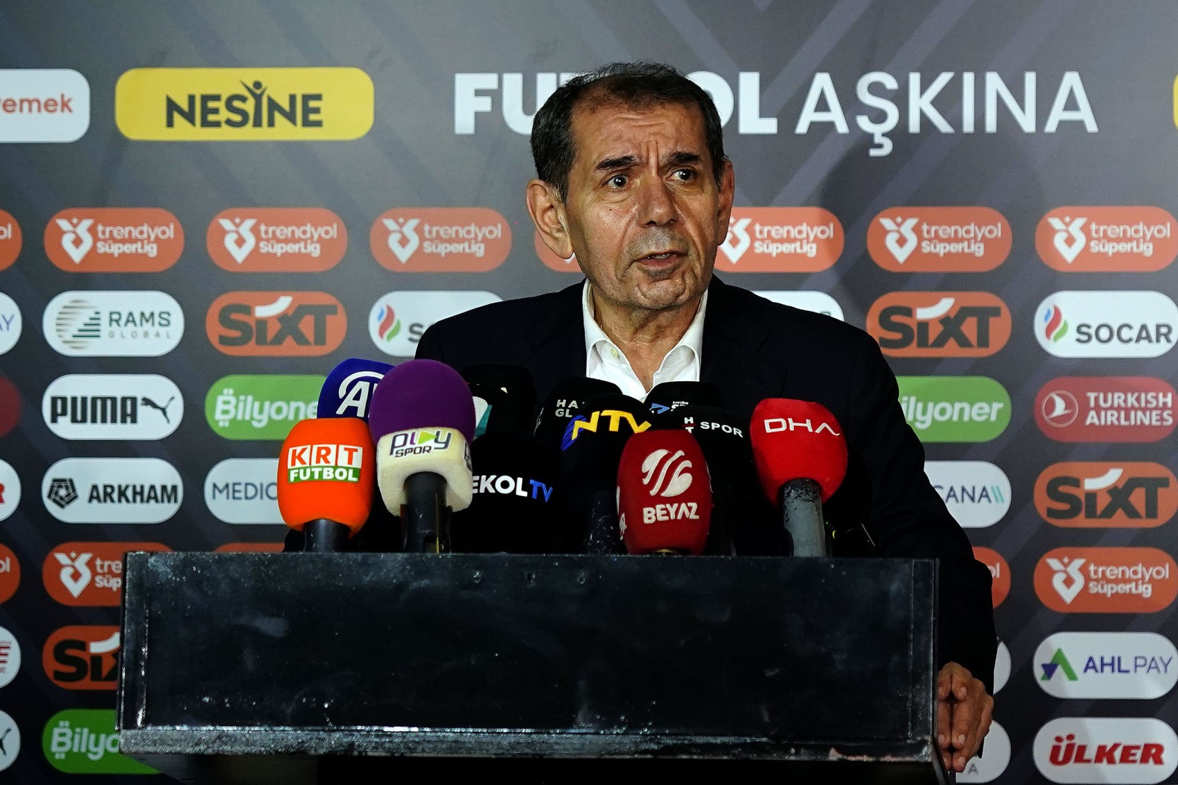 Galatasaray-Eyüpspor maçı sonrası Dursun Özbek'ten sert açıklamalar: 'Oğuzhan Çakır’ı her maçımıza atayın'