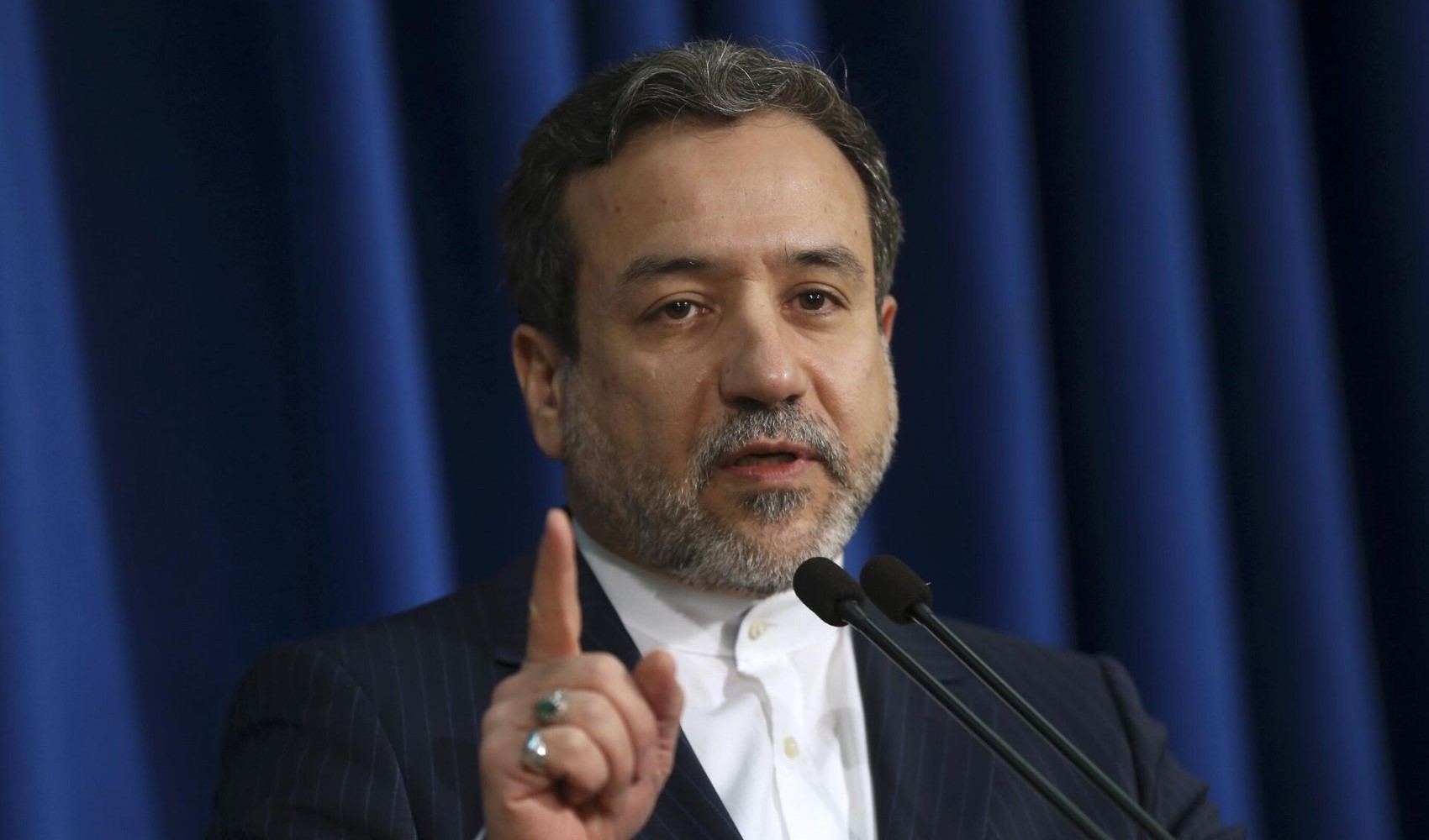 L'Iran continua a sostenere il governo siriano: Araghchi in viaggio verso Damasco