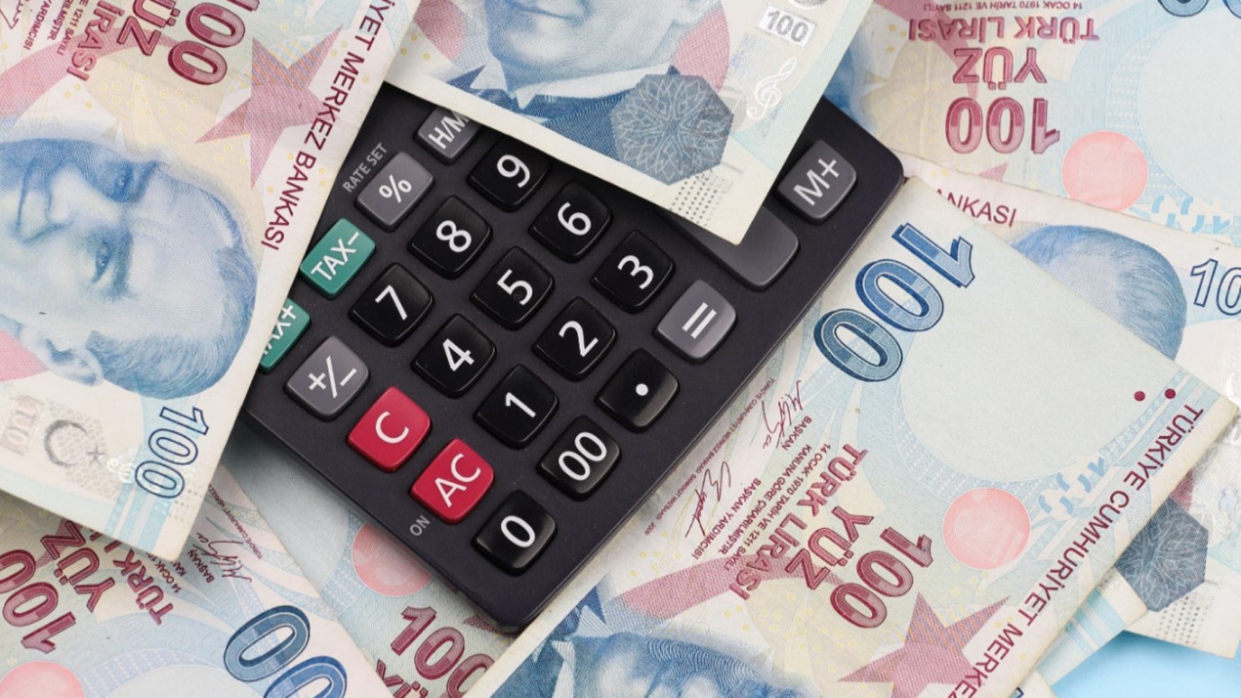 La Commissione per la determinazione del salario minimo si riunisce oggi! A quanto ammonterà il salario minimo? Quali cifre sono sul tavolo?