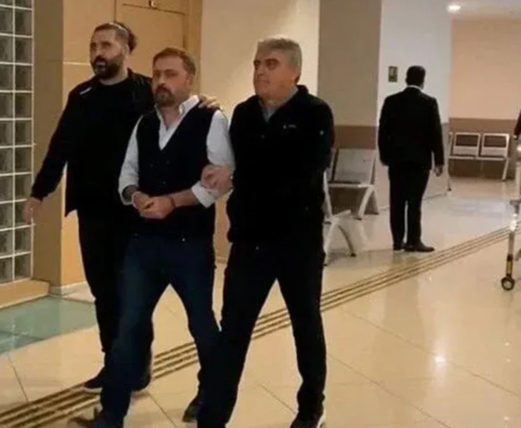 Şarkıcı Yalın'ın kuzeninin ölümünde sır perdesi aralandı: Sevgilisi mi öldürdü?