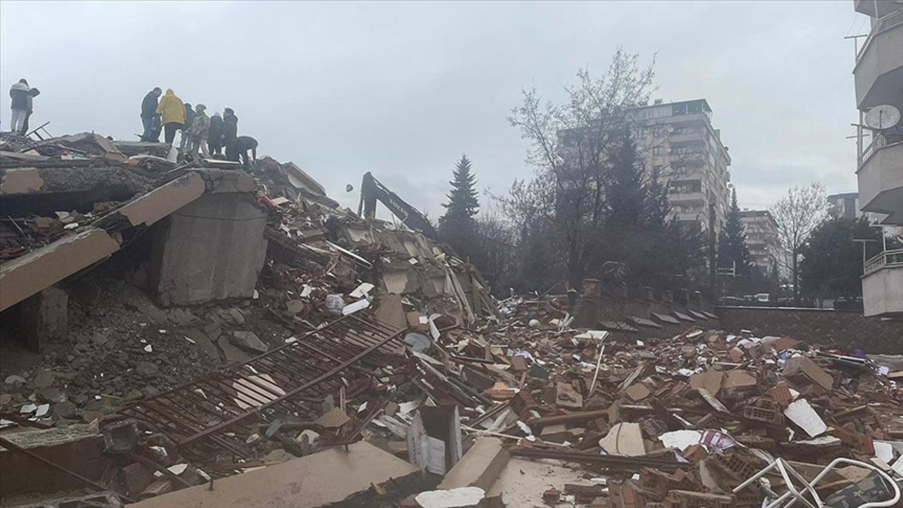 Japon deprem uzmanı Türkiye’deki 4 tehlikeli bölgeyi açıkladı! En güvenli yerler neresi?