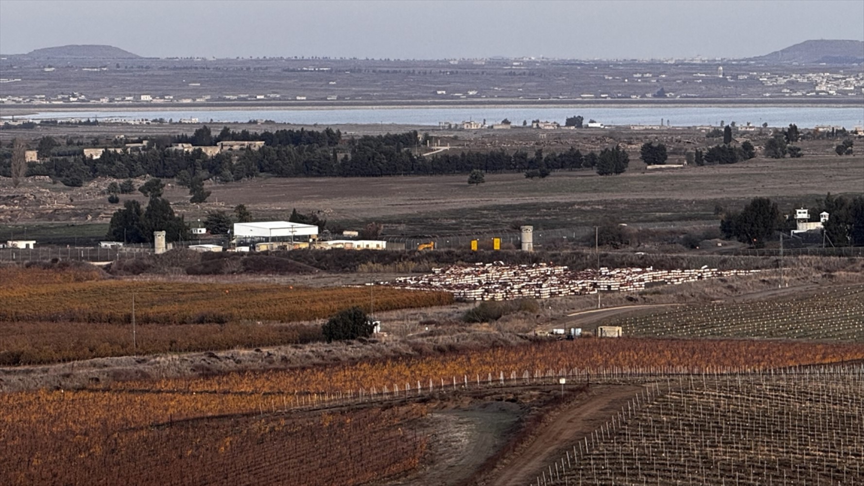 A 15 chilometri da Damasco: prosegue l'avanzata di Israele in Siria