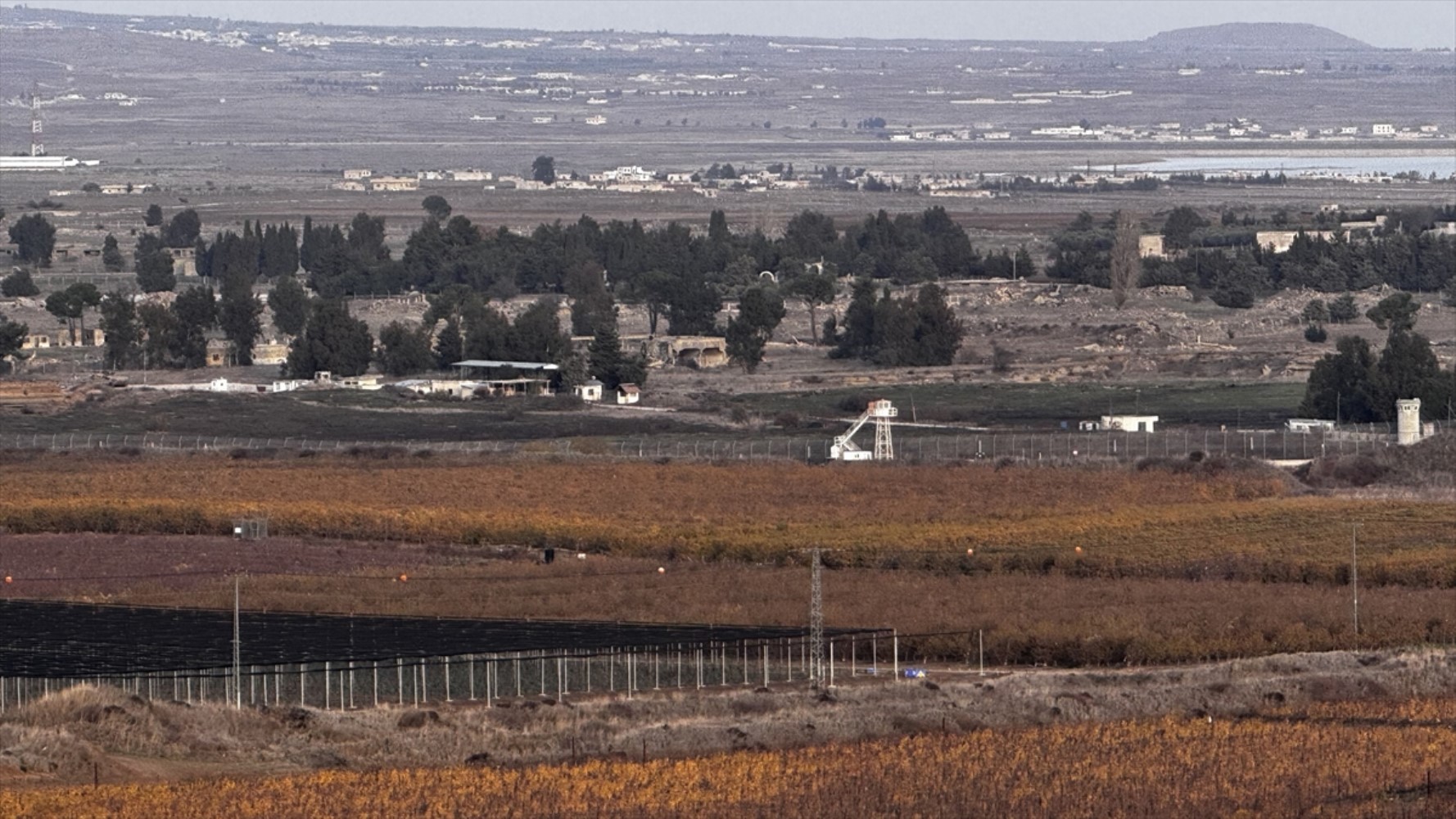 A 15 chilometri da Damasco: prosegue l'avanzata di Israele in Siria