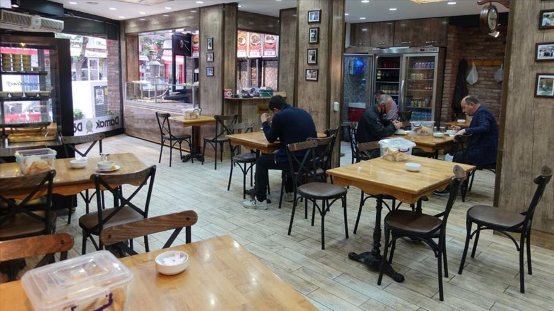 Bir bardak çay içince 1500 TL hesap! İstanbul’da restoranlarda 'harcama limiti'
